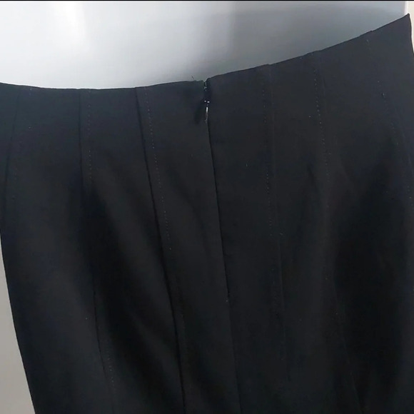 Express A line pencil skirt Business Casual Black 6 minimalist - Picture 3 of 4
